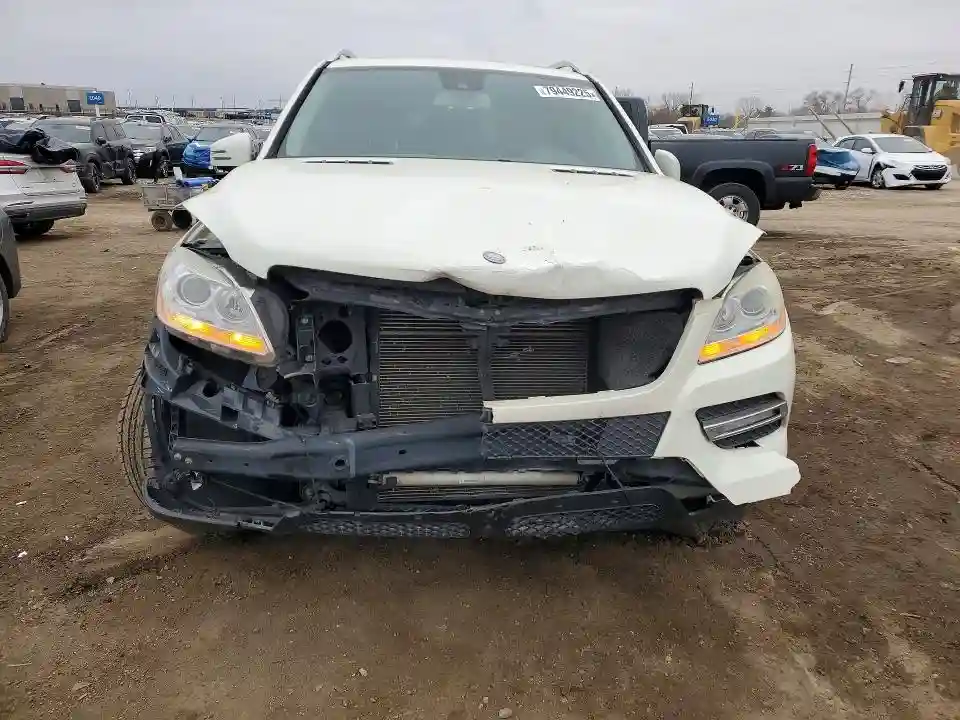4JGDA5HBXCA044602 2012 MERCEDES-BENZ M-CLASS-4