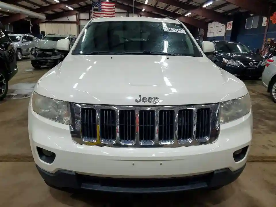 1J4RR4GG0BC640955 2011 JEEP CHEROKEE-4
