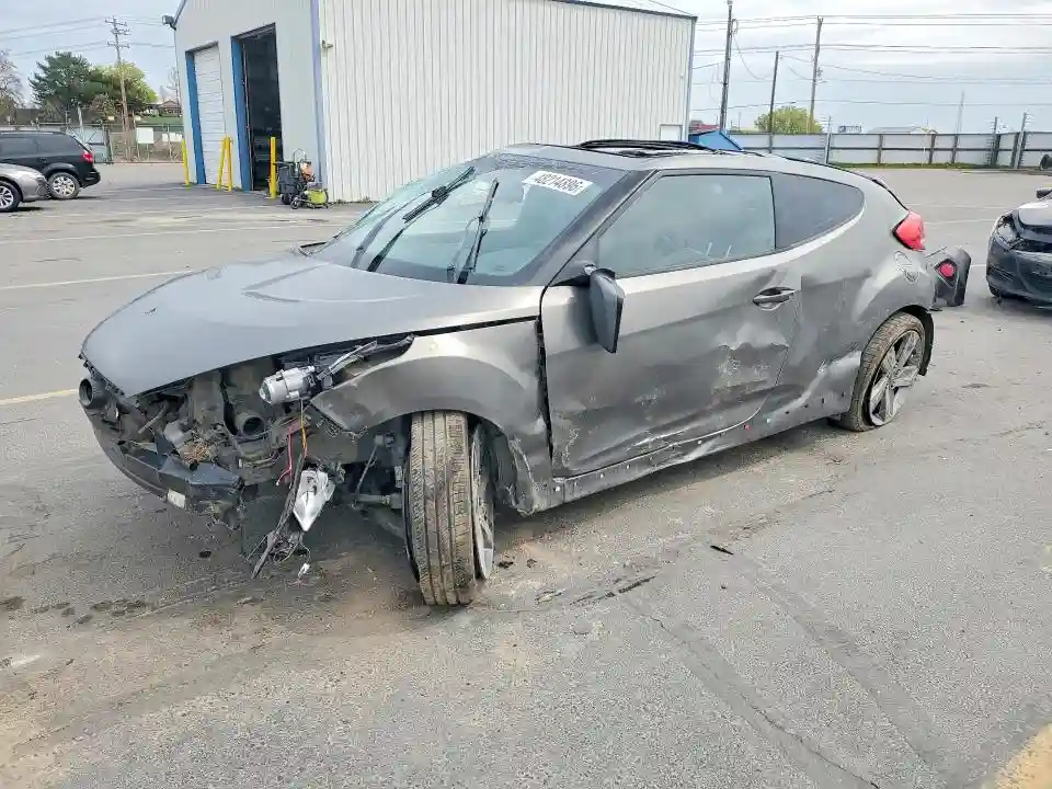 KMHTC6AE8FU243201 2015 HYUNDAI VELOSTER-0