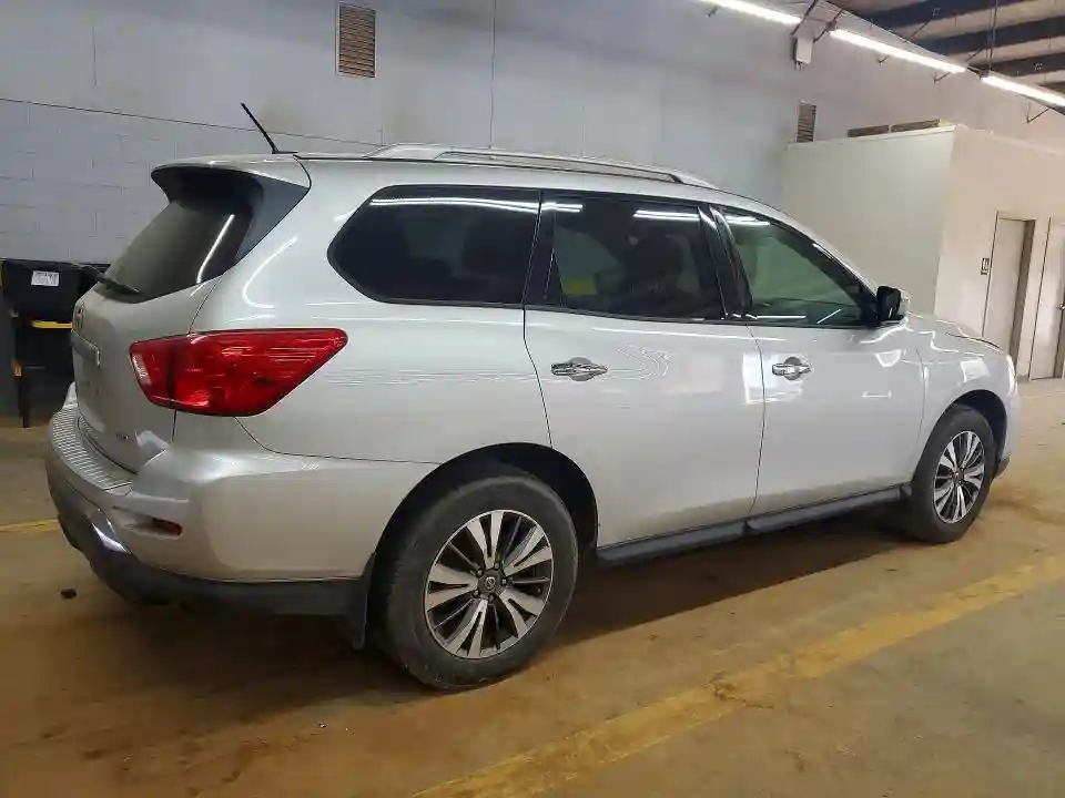 5N1DR2MM0HC629456 2017 NISSAN PATHFINDER-2
