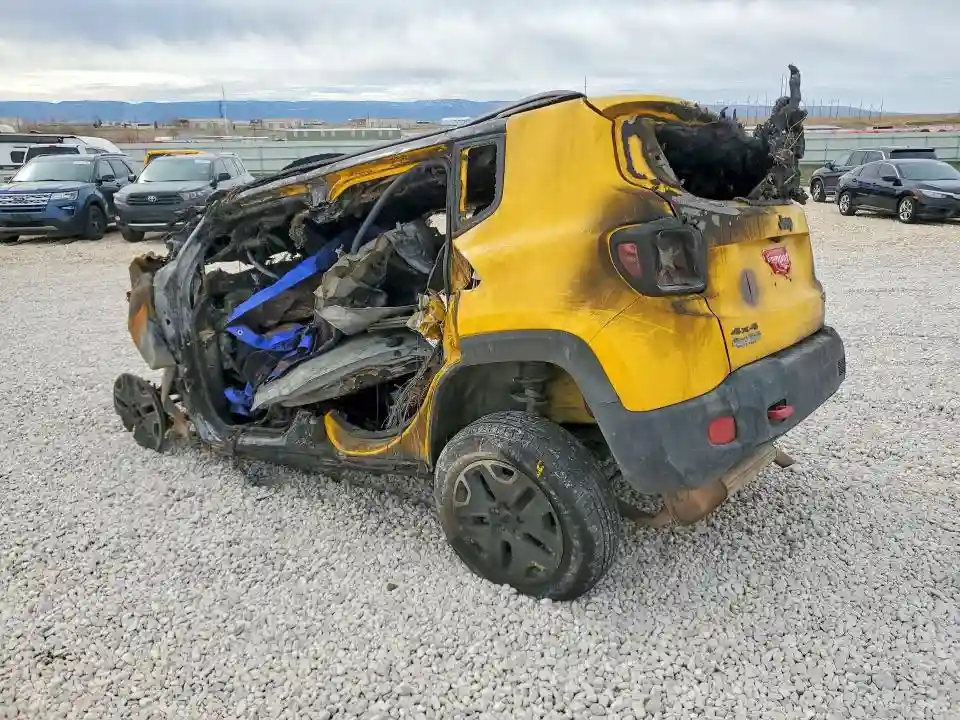 ZACCJBCT0FPB68160 2015 JEEP RENEGADE-1