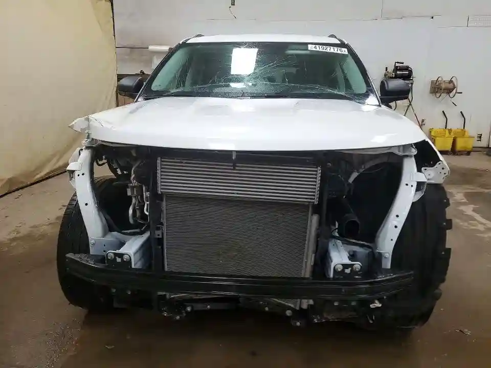 1FMUK8DHXSGB25586 2025 FORD EXPLORER A-4