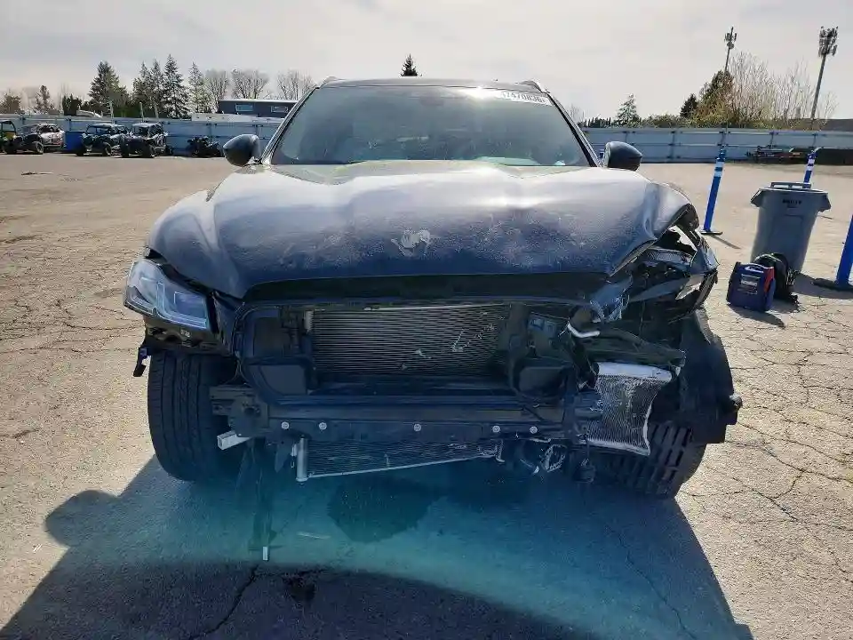 SADCT2FU2PA715848 2023 JAGUAR F-PACE-4
