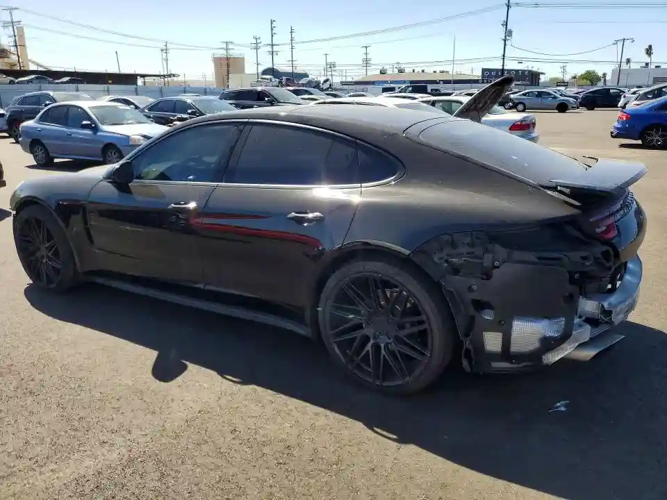 WP0AA2A74HL101027 2017 PORSCHE PANAMERA-1