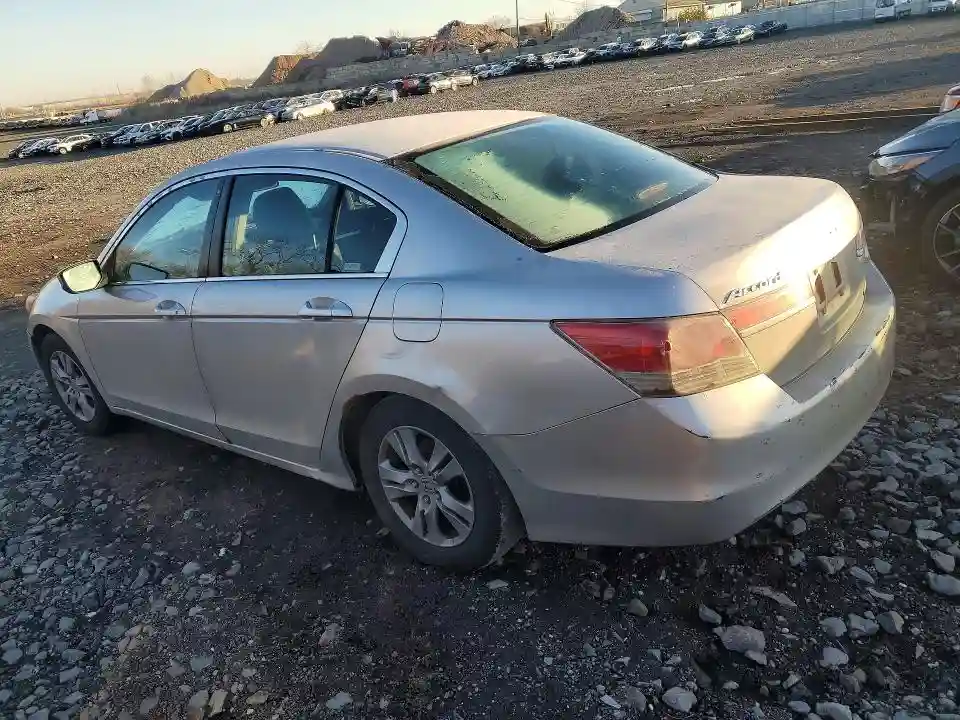 1HGCP2F61CA152532 2012 HONDA ACCORD-1