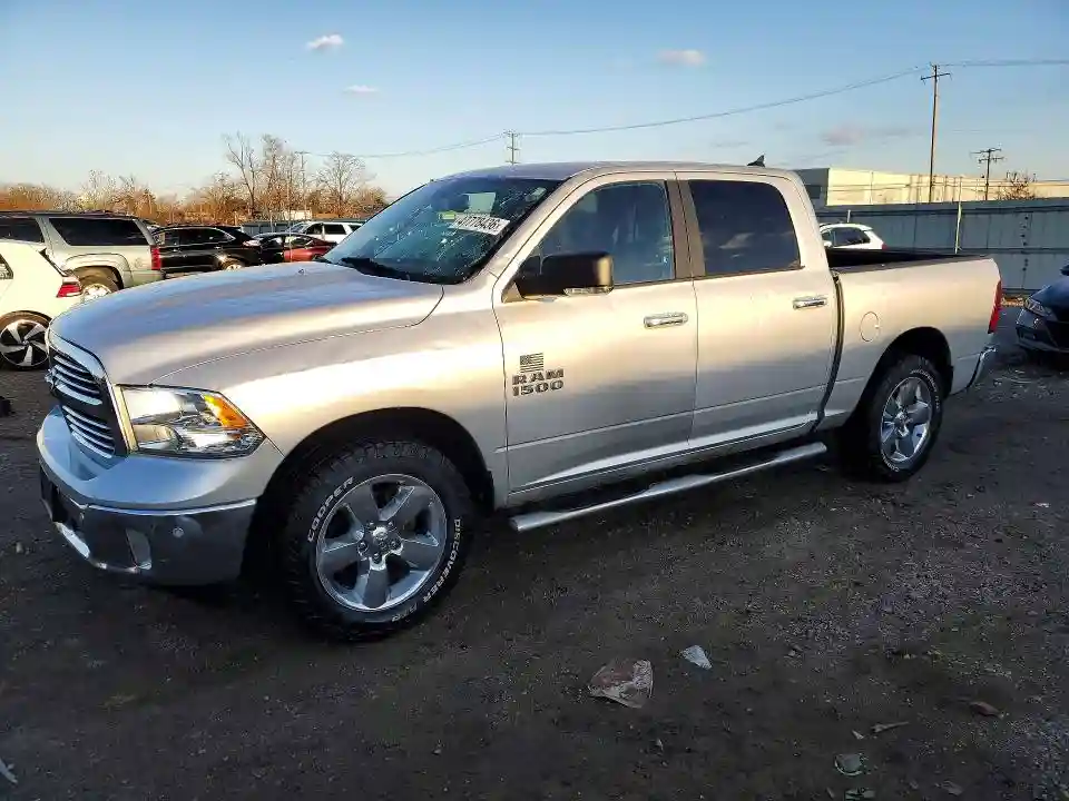 1C6RR7LG9JS222323 2018 RAM 1500-0