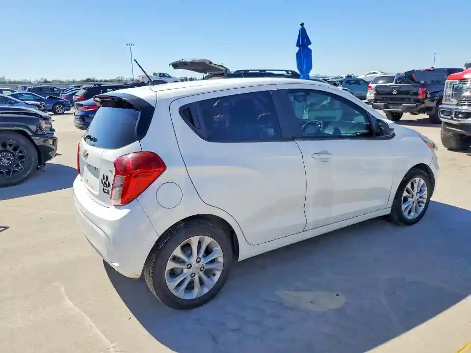 KL8CD6SA4MC716178 2021 CHEVROLET SPARK-2