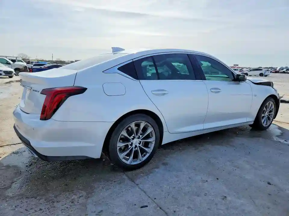 1G6DN5RK0M0110558 2021 CADILLAC CT5-2