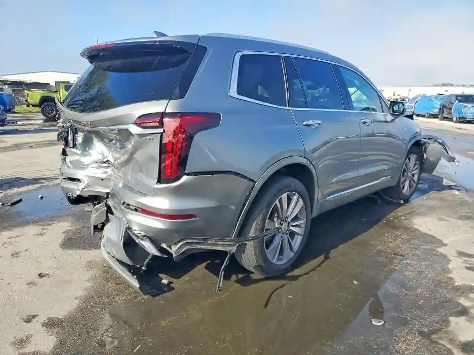 1GYKPCRS1RZ721084 2024 CADILLAC XT6-2