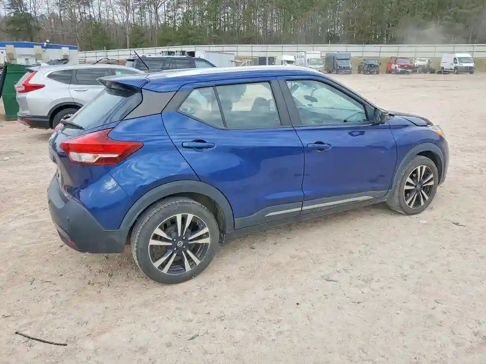 3N1CP5DV8LL579468 2020 NISSAN KICKS-2