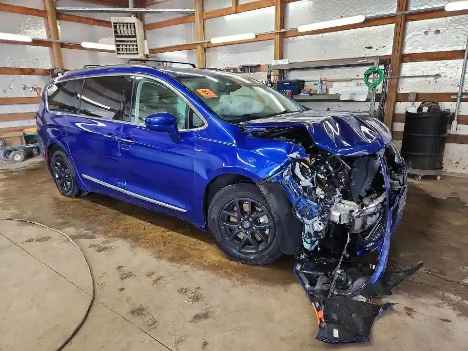 2C4RC1BG3LR285687 2020 CHRYSLER PACIFICA-3