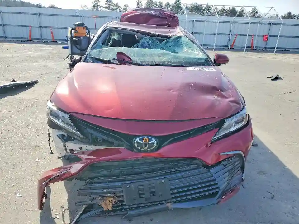 4T1C11BK9NU067786 2022 TOYOTA CAMRY-4