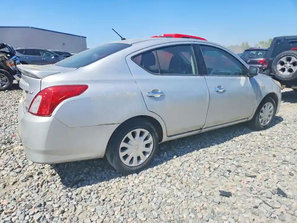 3N1CN7AP4FL934972 2015 NISSAN VERSA-2