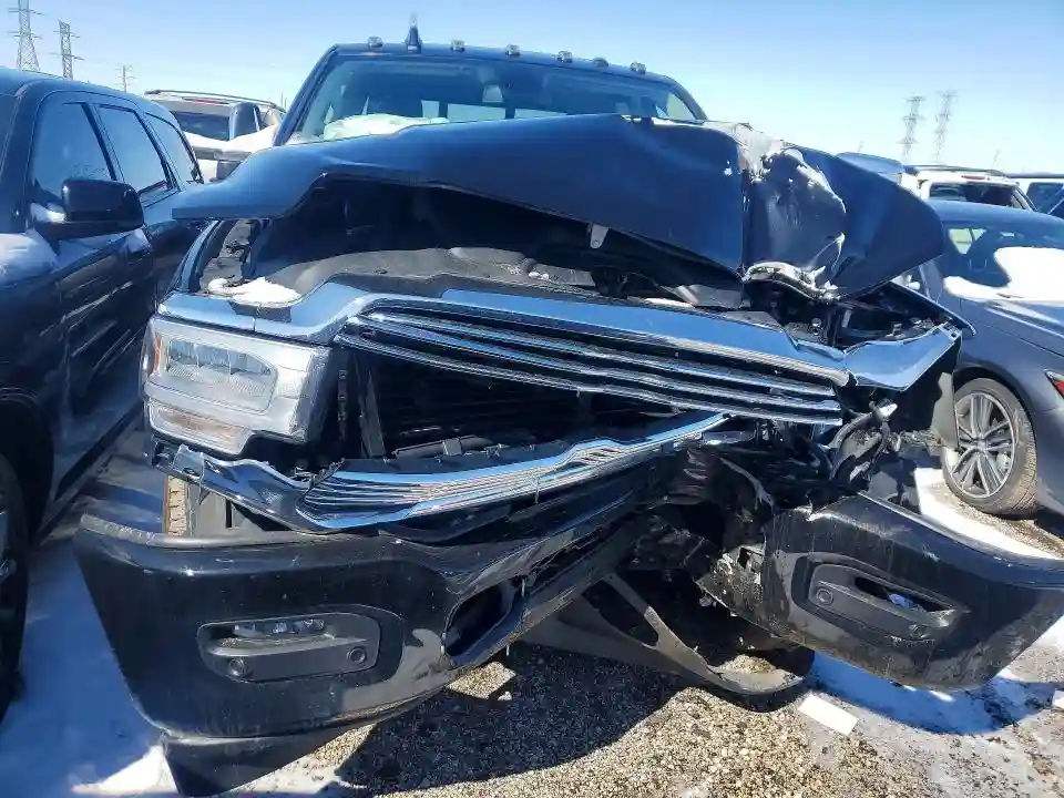 3C6UR5FJXRG134860 2024 RAM 2500-4