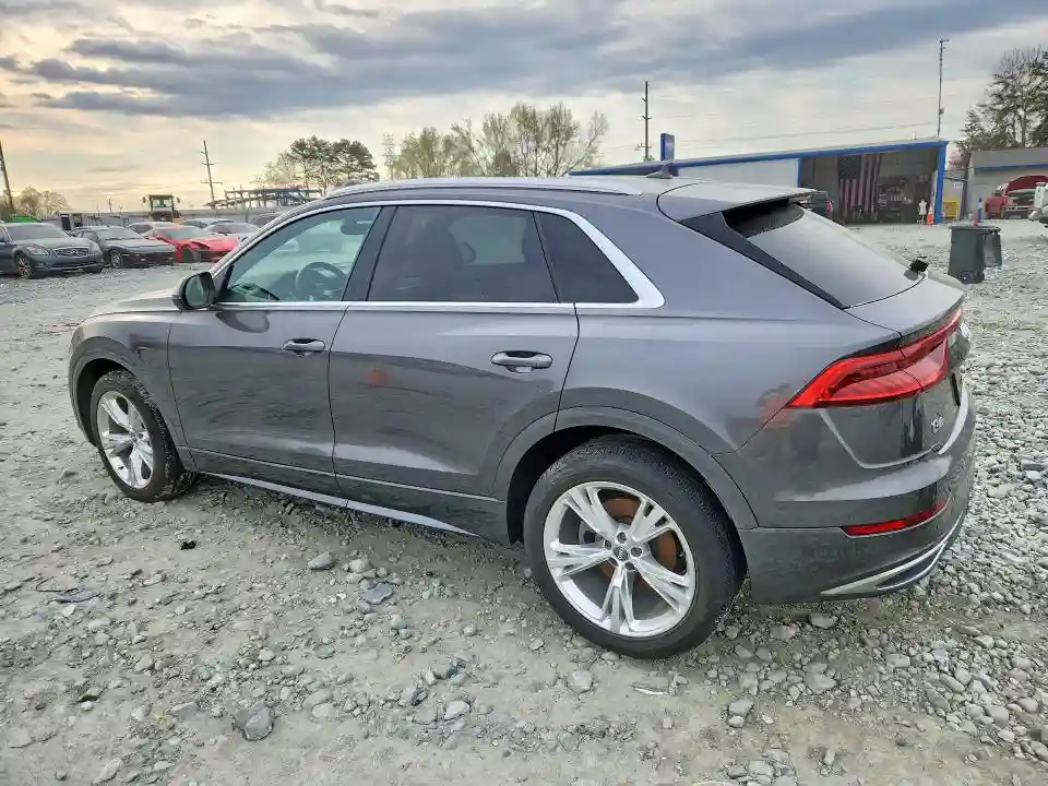 WA1AVAF15KD027096 2019 AUDI Q8-1