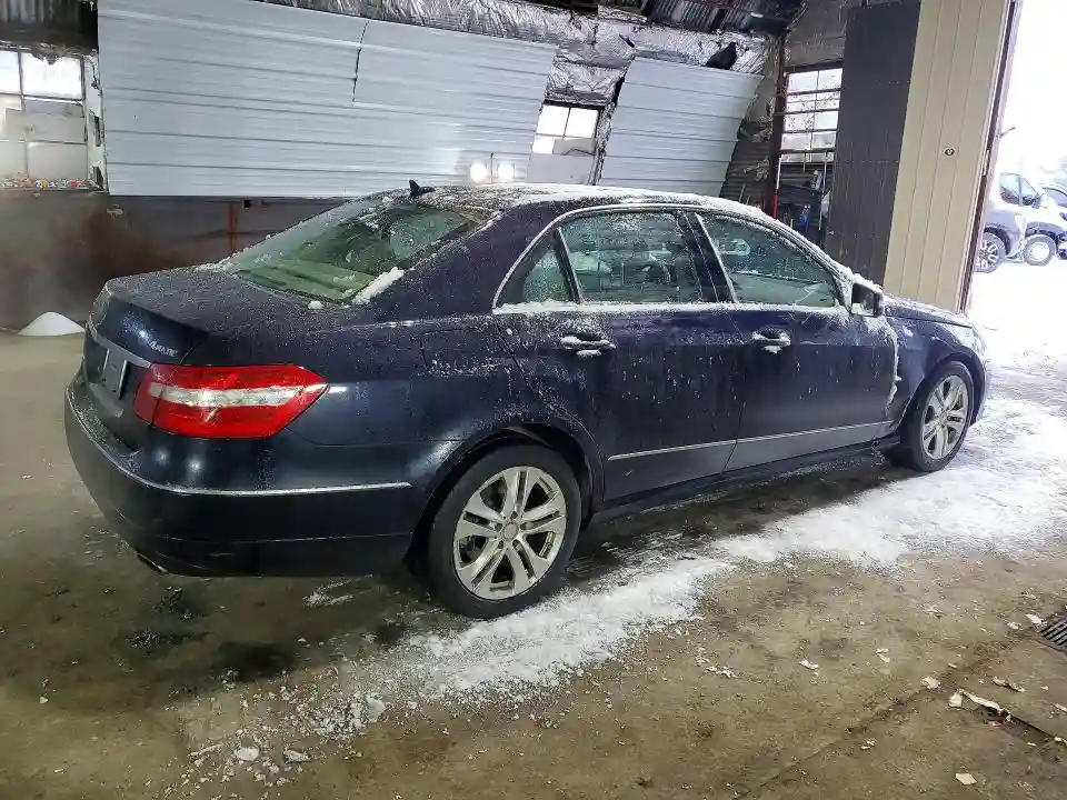WDDHF8HB5AA230396 2010 MERCEDES-BENZ E-CLASS-2