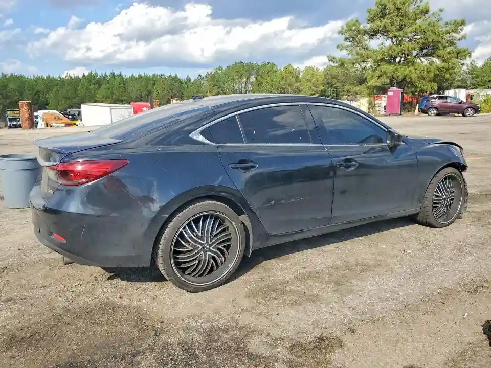 JM1GL1X5XH1136073 2017 MAZDA 6-2