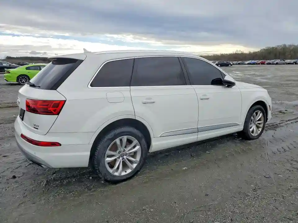 WA1LAAF7XJD034262 2018 AUDI Q7-2