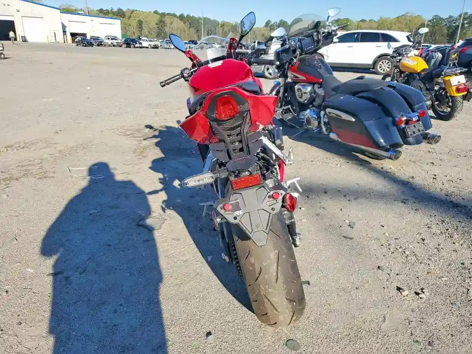 MLHRH1554T5200295 2026 HONDA CBR CYCLE-3