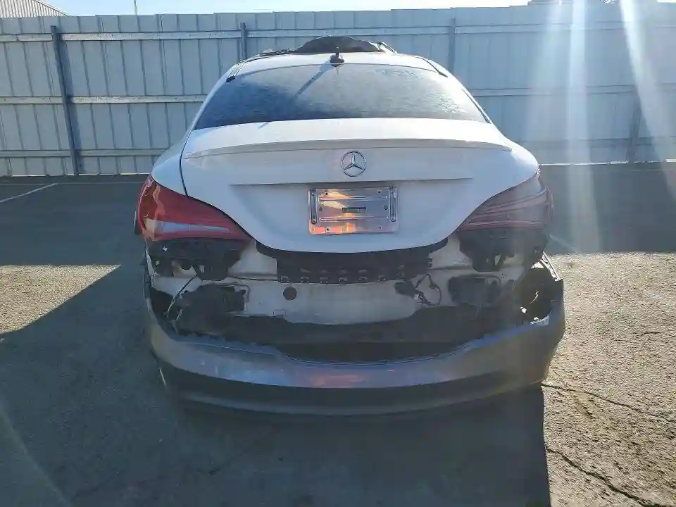 WDDSJ4EB9FN284429 2015 MERCEDES-BENZ CLA-CLASS-5