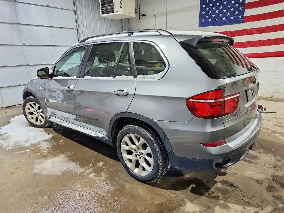 5UXZW0C55D0B91421 2013 BMW X5-1