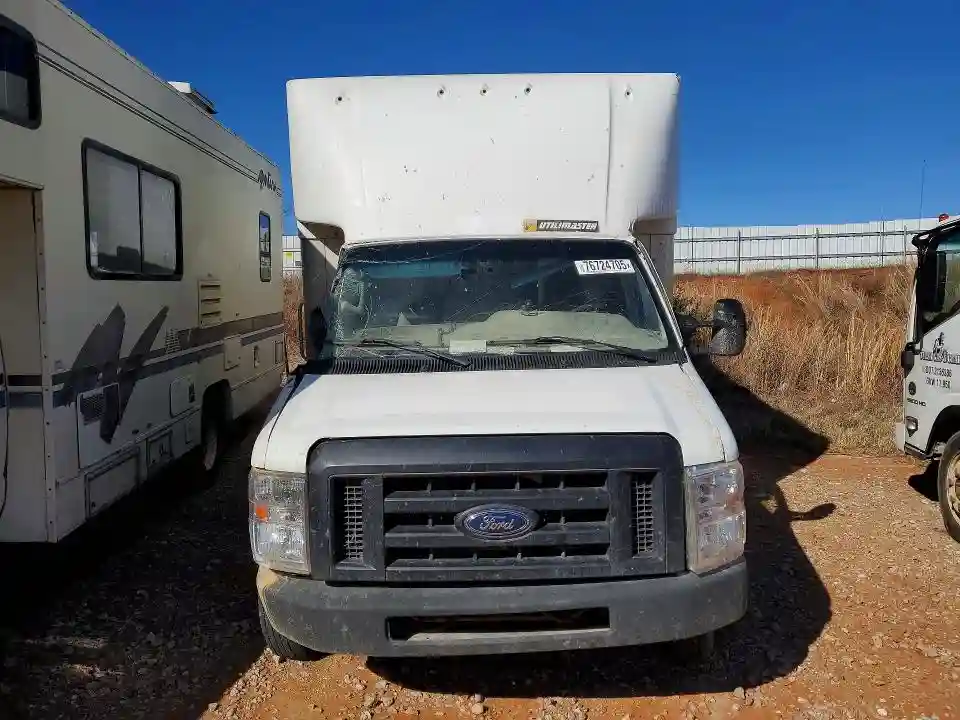1FDWE3FN1MDC30706 2021 FORD ALL MODELS-4