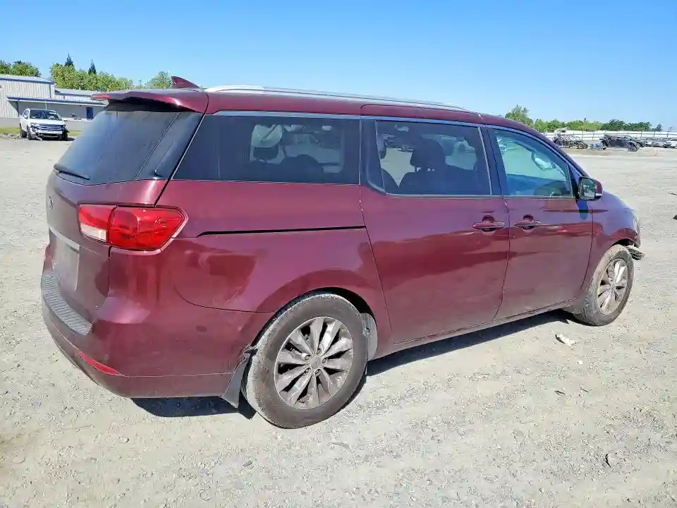 KNDMC5C16F6045864 2015 KIA SEDONA-2