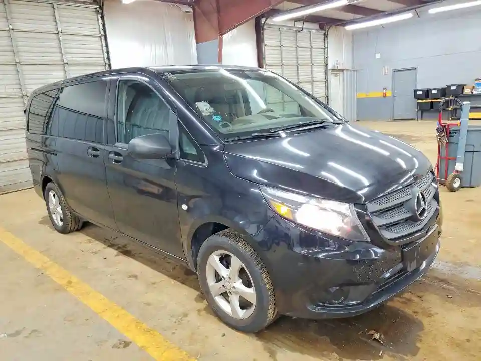 WD4PG2EE4H3266146 2017 MERCEDES-BENZ METRIS-3