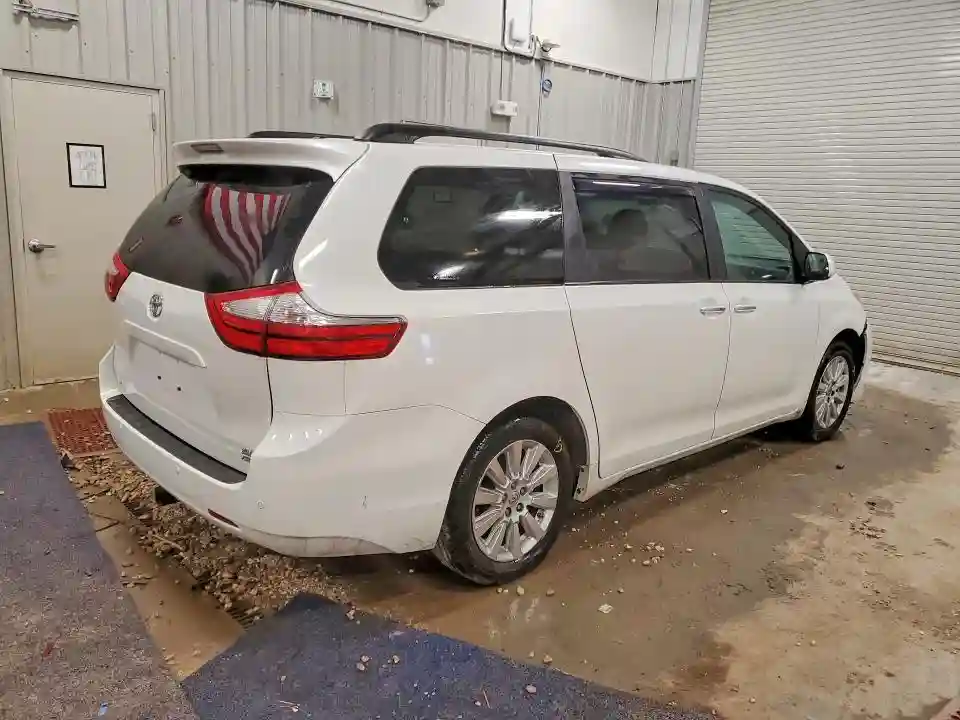 5TDDK3DC5FS097820 2015 TOYOTA SIENNA-2