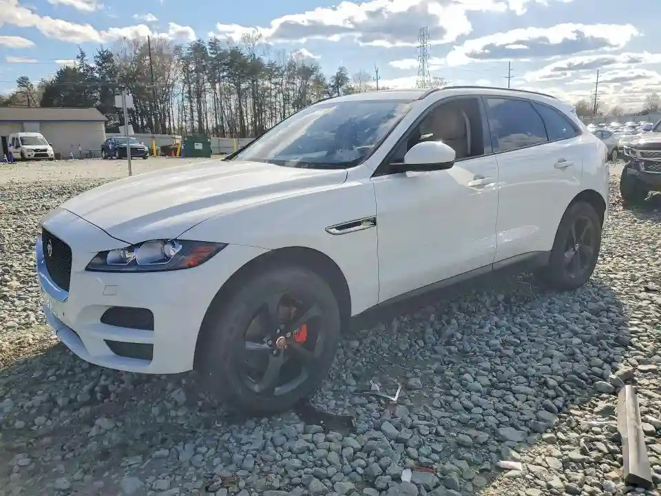 SADCJ2FX6JA324936 2018 JAGUAR F-PACE-0