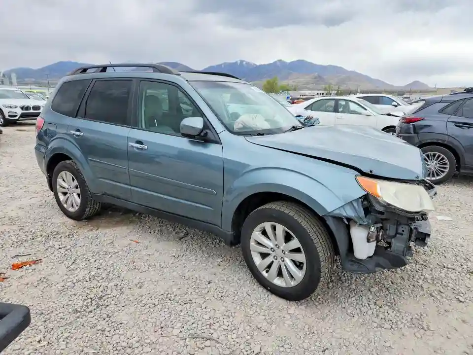 JF2SHADC2CH413752 2012 SUBARU FORESTER-3