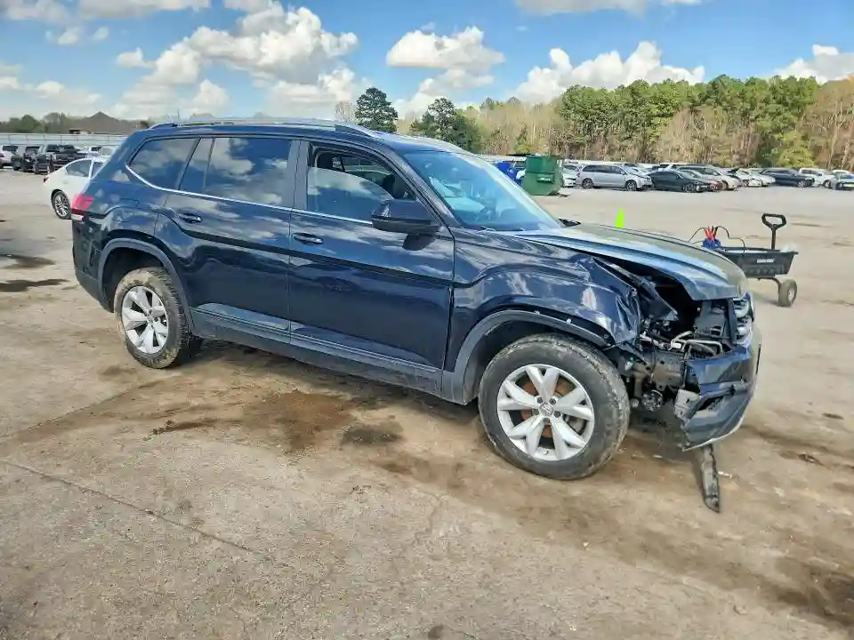 1V2DR2CA4KC598178 2019 VOLKSWAGEN ATLAS-3