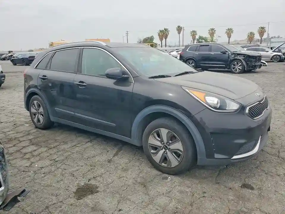 KNDCB3LCXK5350787 2019 KIA NIRO-3
