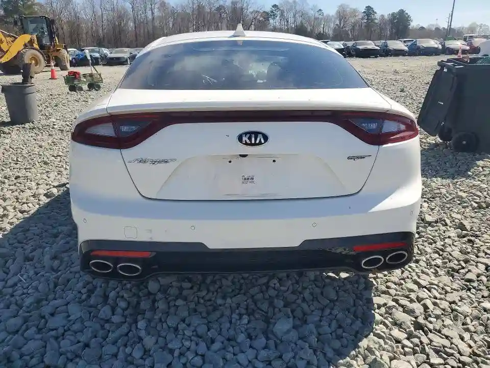 KNAE35LC4J6032431 2018 KIA STINGER-5