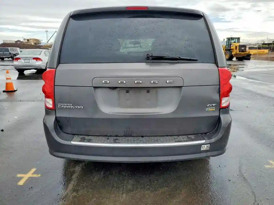 2C4RDGEG9JR255649 2018 DODGE CARAVAN-5
