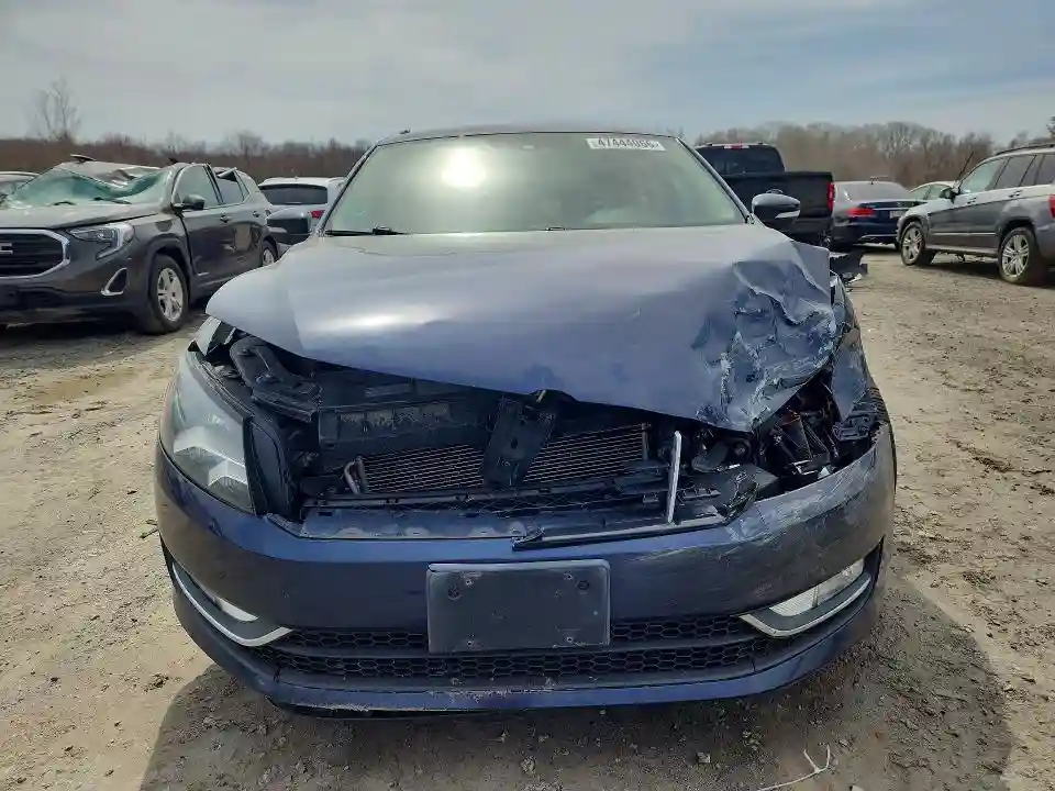 1VWCT7A36EC060129 2014 VOLKSWAGEN PASSAT-4