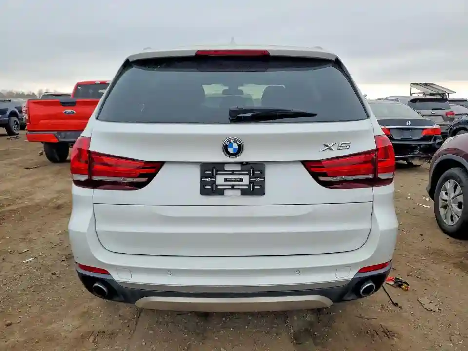 5UXKR2C57H0U18194 2017 BMW X5-5