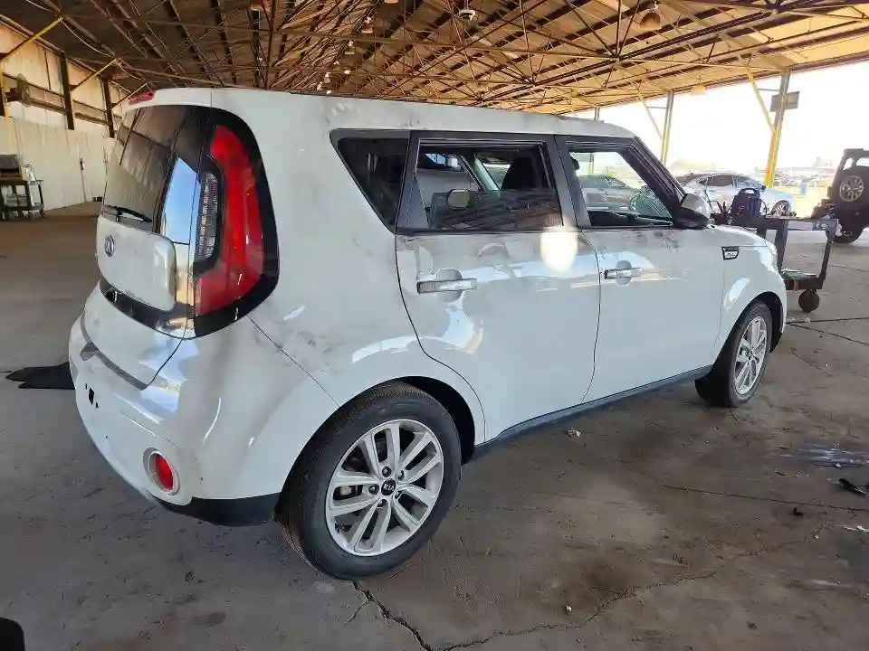 KNDJP3A50K7000506 2019 KIA SOUL-2