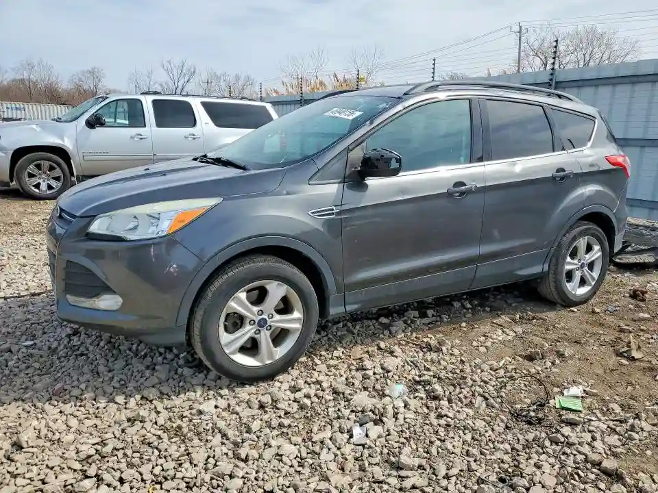 1FMCU9GX2FUB34661 2015 FORD ESCAPE-0