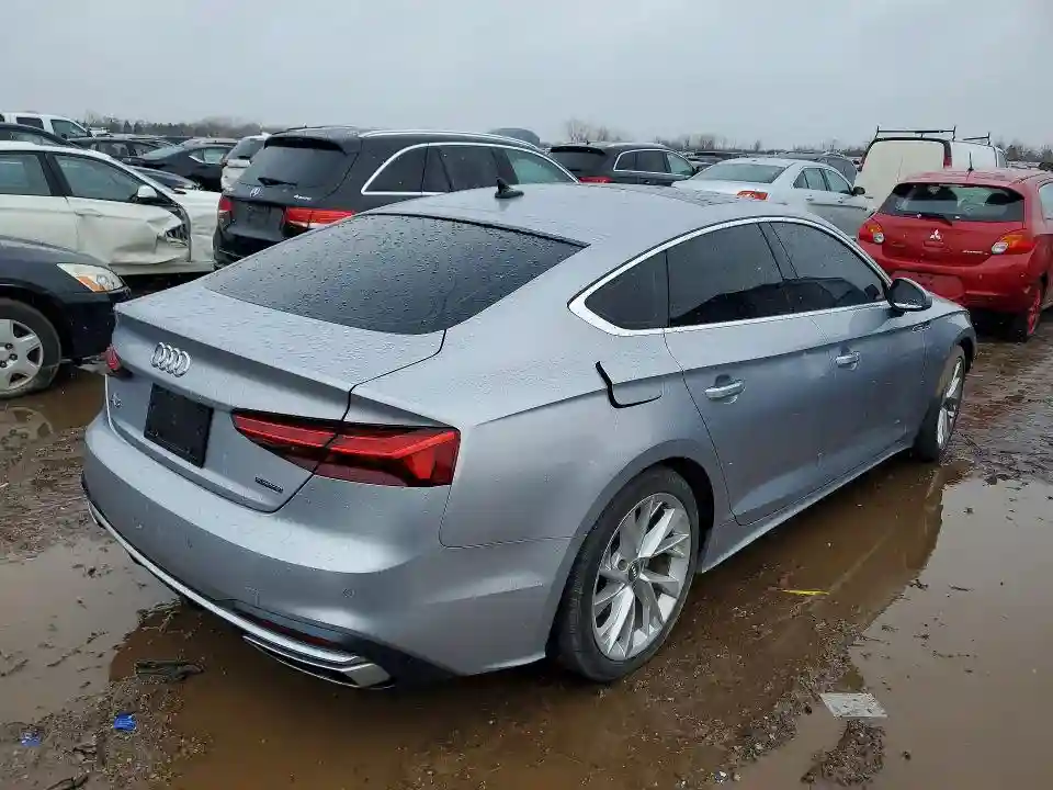 WAUABCF52MA021318 2021 AUDI A5-2