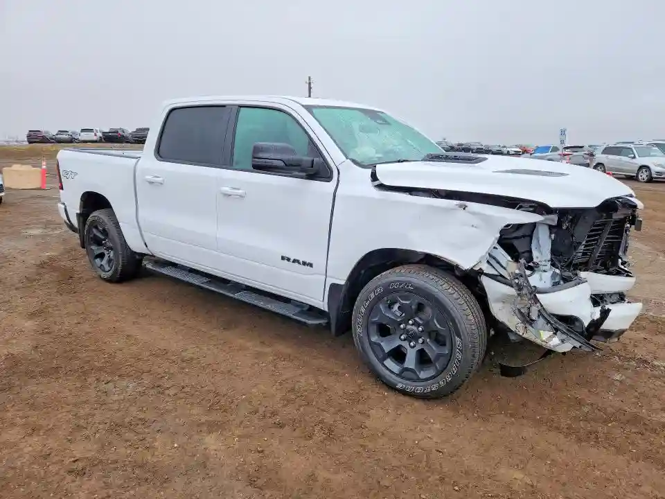 1C6SRFVP4SN701273 2025 RAM 1500-3