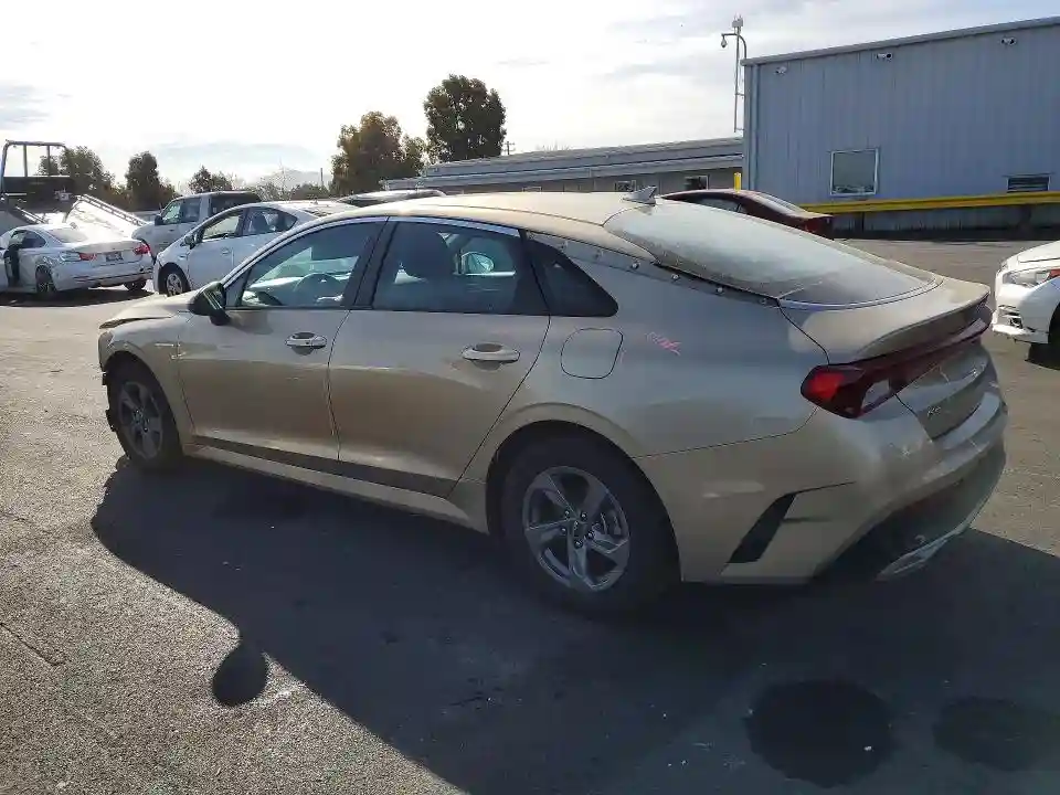 5XXG14J23NG092830 2022 KIA K5-1