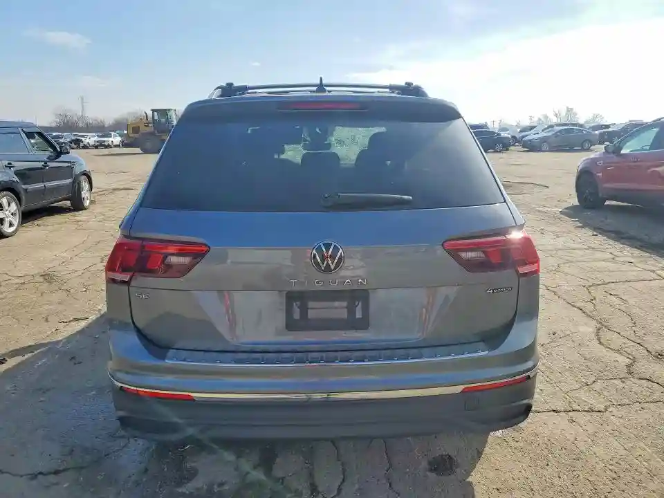 3VVMB7AX3RM068658 2024 VOLKSWAGEN TIGUAN-5