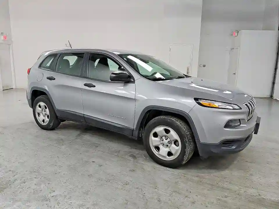1C4PJMAB0HW655335 2017 JEEP CHEROKEE-3