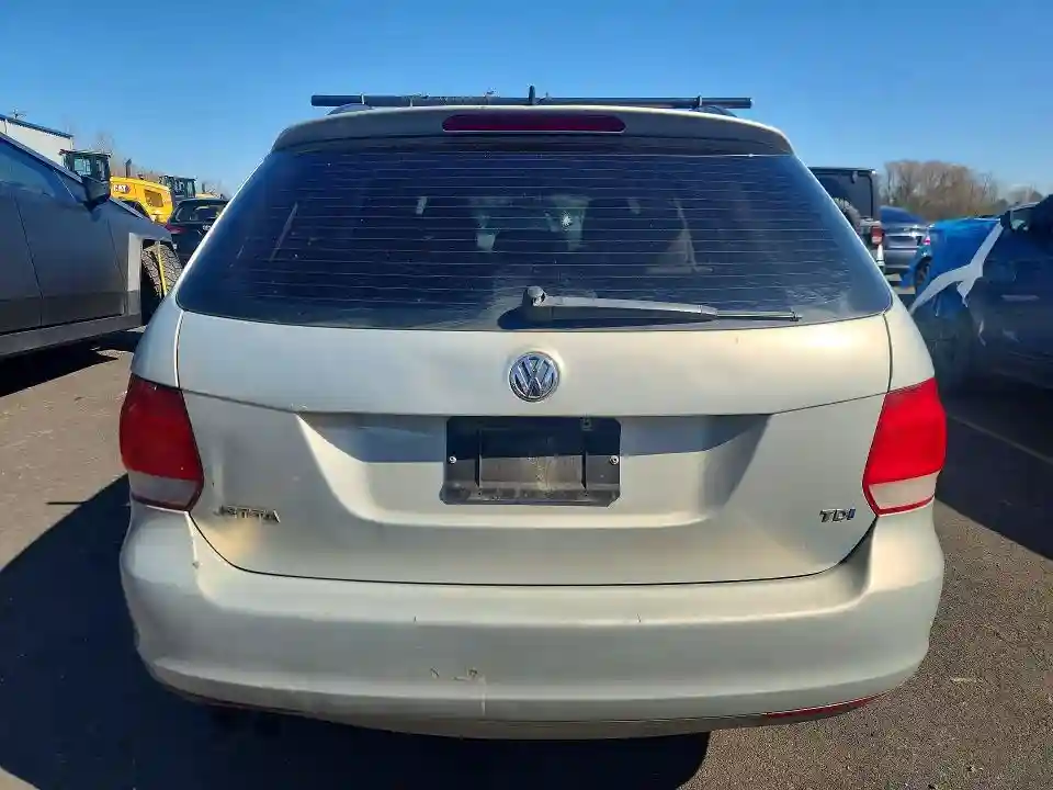 3VWPL8AJ7BM656592 2011 VOLKSWAGEN JETTA-5