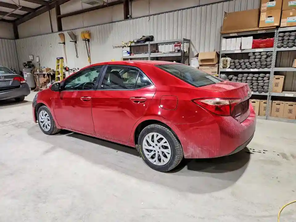 5YFBURHE6JP802707 2018 TOYOTA COROLLA-1