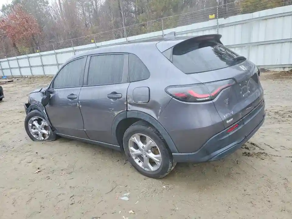 3CZRZ2H3XPM704537 2023 HONDA HR-V-1