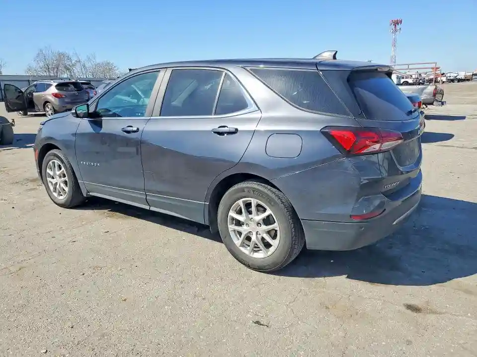 3GNAXKEV9NS243782 2022 CHEVROLET EQUINOX-1