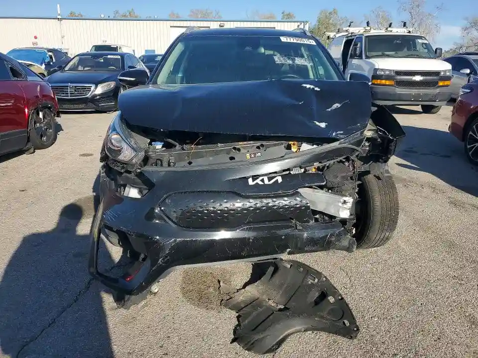 KNDCC3LG3N5149186 2022 KIA NIRO-4