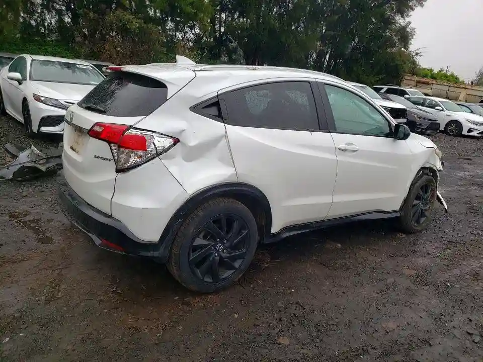 3CZRU5H18MM717006 2021 HONDA HR-V-2